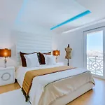 Gold - Luxurious - Sea View Apartament *
