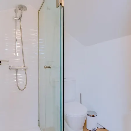 Gold - Luxurious - Sea View *