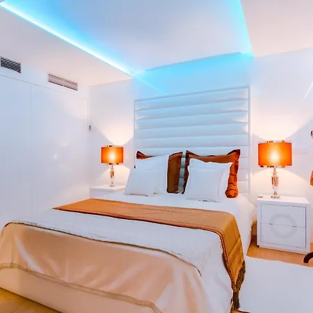 Gold - Luxurious - Sea View דירה וילהמורה